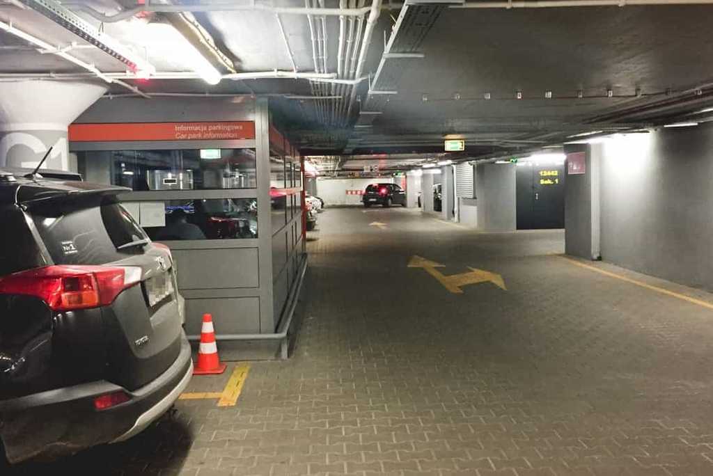 Zdjecie parkingu Oficjalny Parking Lotniska P2