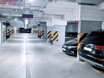 Główne zdjęcie parkingu Odlot Garage - parking lotnisko Warszawa Okęcie (WAW) Odlot Garage - parking lotnisko Warszawa Okęcie (WAW) - główne zdjęcie parkingu