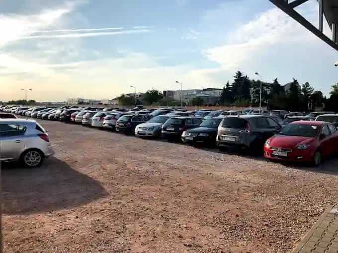 Zdjecie parkingu Parking Dragon na lotnisku Chopina w Warszawie