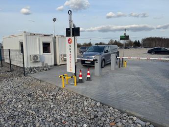 Główne zdjęcie parkingu SkyParking - parking lotnisko Warszawa Okęcie (WAW) SkyParking - parking lotnisko Warszawa Okęcie (WAW) - główne zdjęcie parkingu