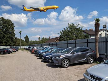 Główne zdjęcie parkingu Parking Dzwonkowa 20/24 bez transferu - parking prywatny, Warszawa Okęcie (WAW) Parking Dzwonkowa 20/24 bez transferu - parking prywatny, Warszawa Okęcie (WAW) - główne zdjęcie parkingu